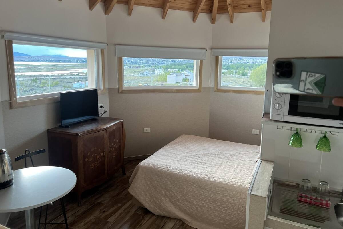 1 bedroom, premium bedding, pillowtop beds, minibar