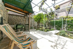 Sun deck - Garden Apartment Hotel (Split)