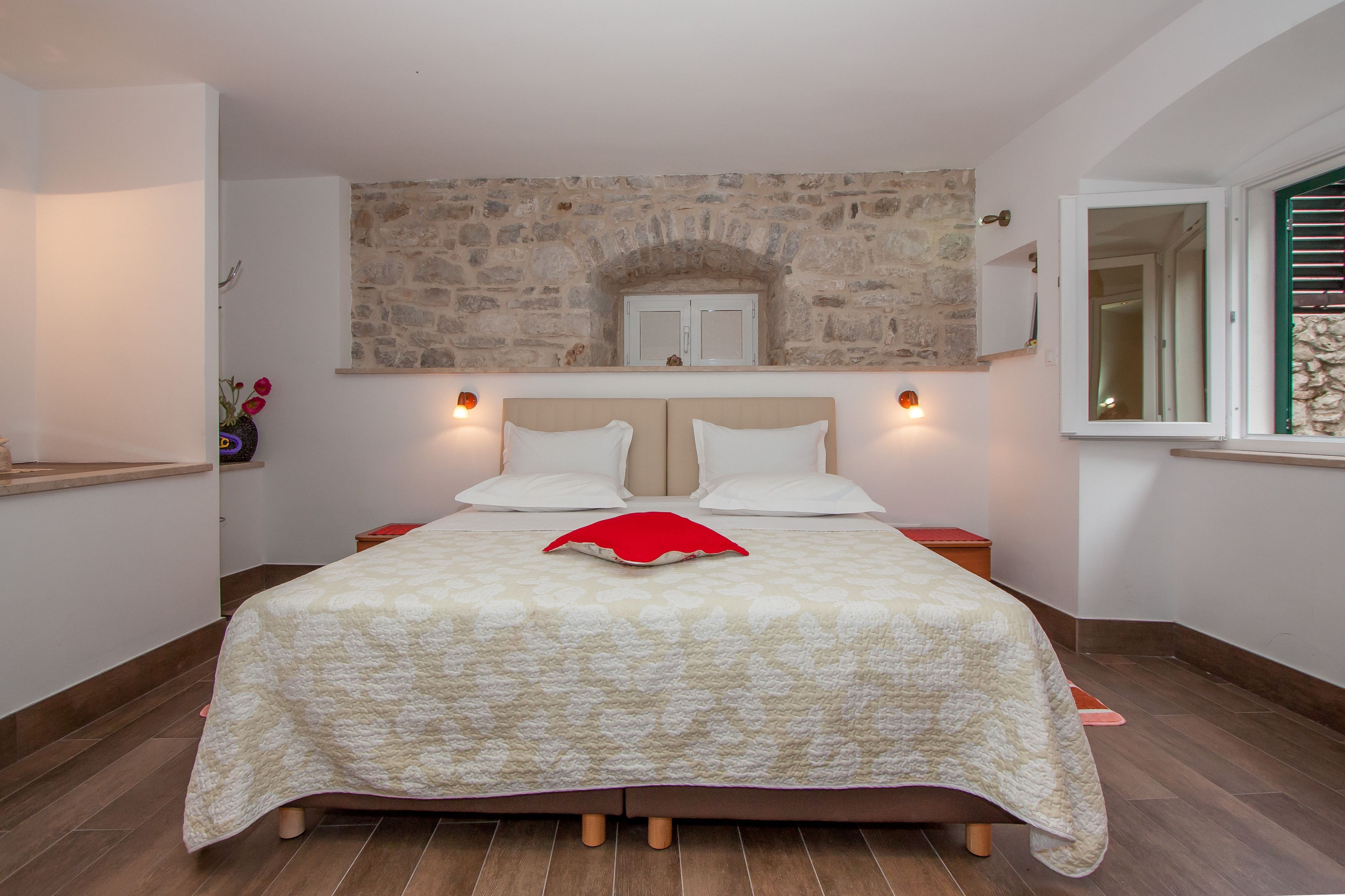 apartment, garden view | desk, iron/ironing board, free wifi