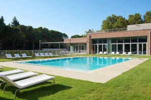 Indoor pool, outdoor pool, pool loungers