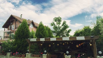 Fachada de la propiedad