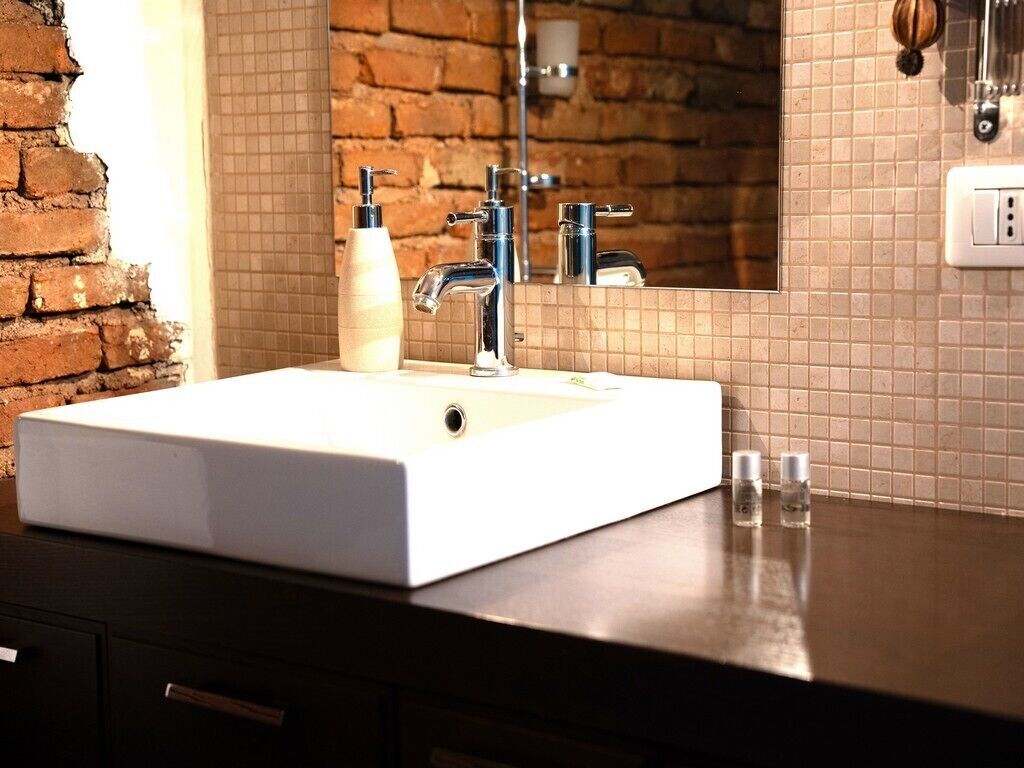 Photo - Amenano Apartments