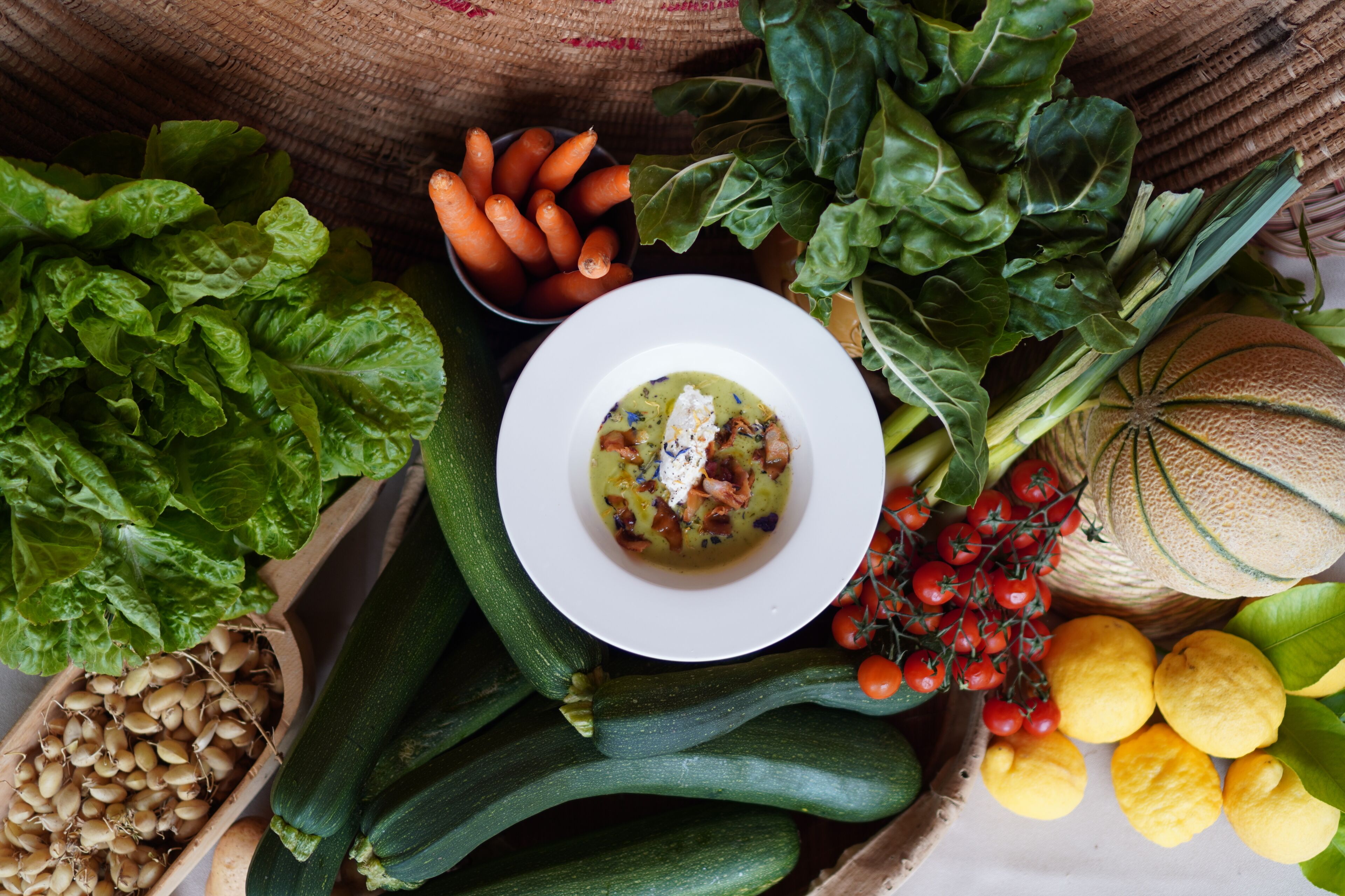 dinner served, italian cuisine, pool views