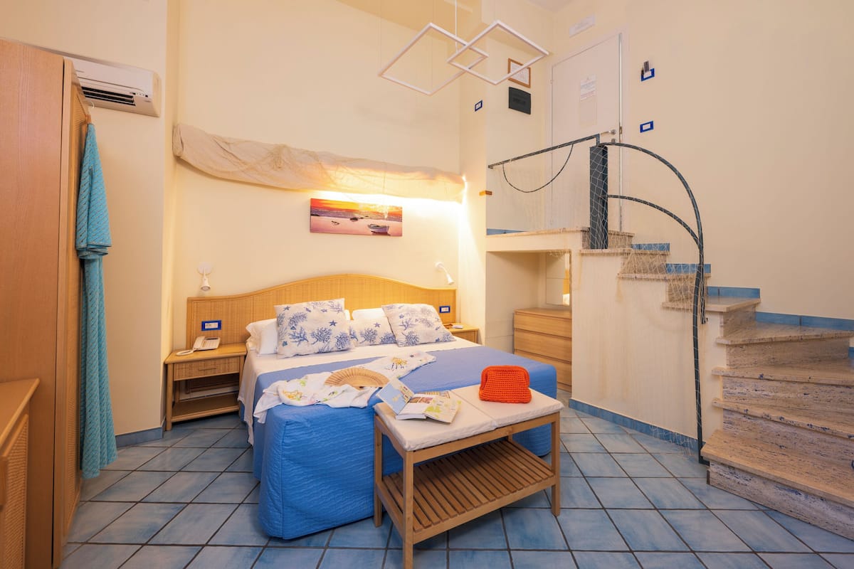 Superior tweepersoonskamer | 1 slaapkamer, luxe beddengoed, een minibar, een kluis op de kamer