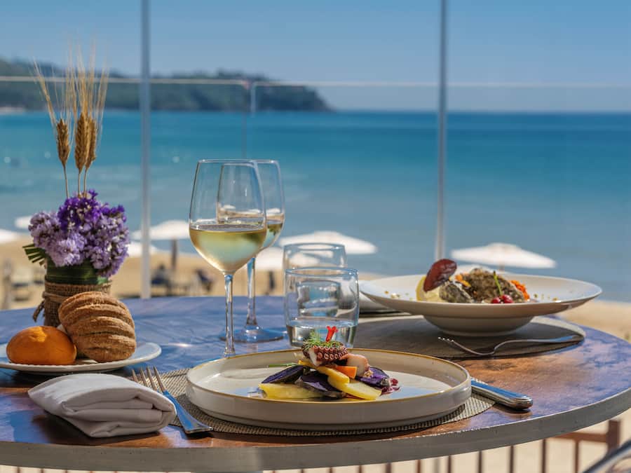 Lunch, dinner served; Italian cuisine, beach views