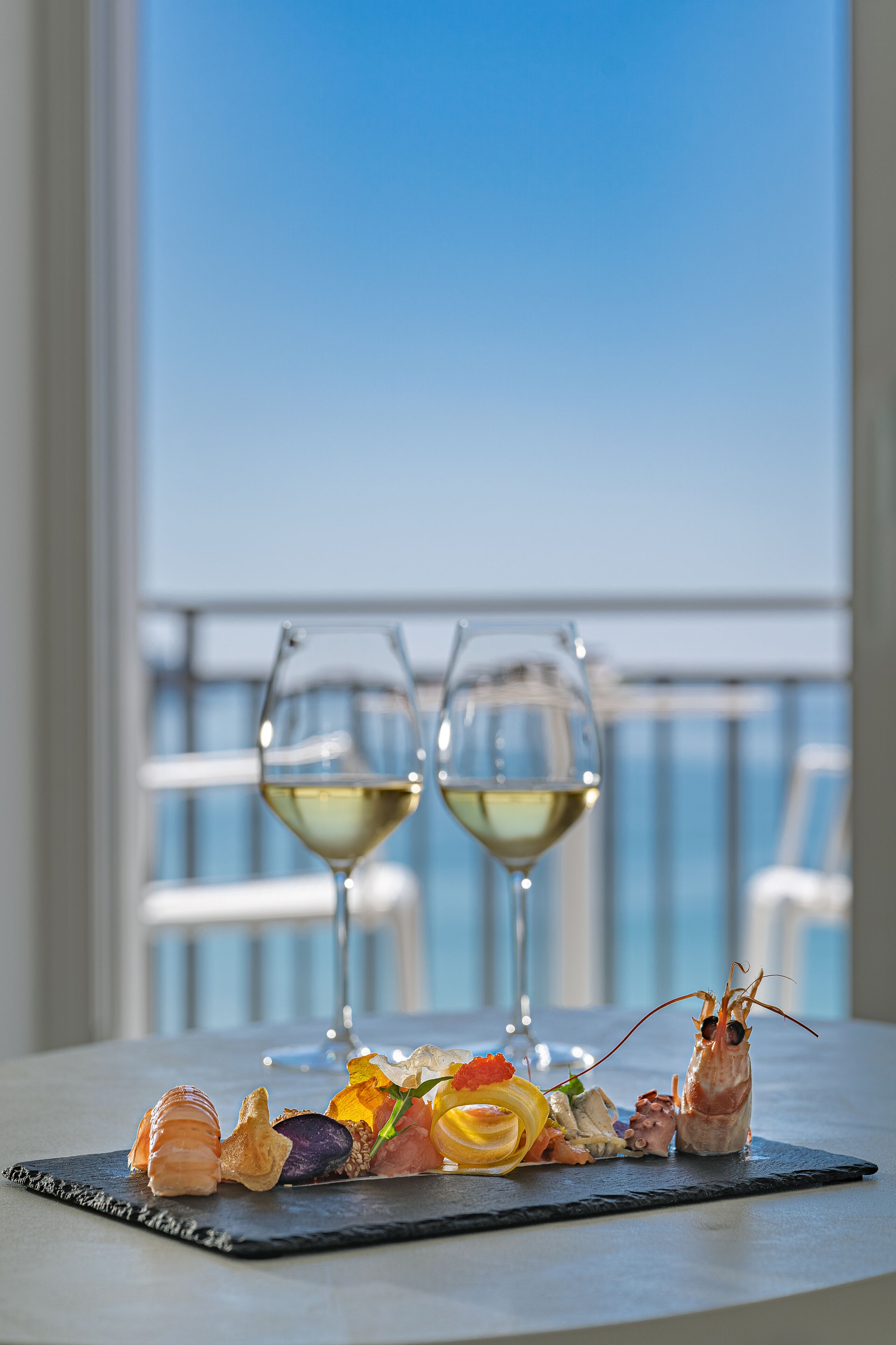 superior double or twin room, 1 bedroom, sea view | 1 bedroom, pillow-top beds, minibar, in-room safe