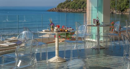 Summit Hotel