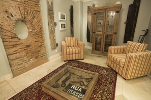 Interior detail - A Casa Das Portas Velhas Hotel (Salvador)