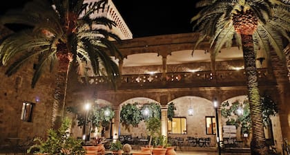 Parador De Jarandilla De La Vera