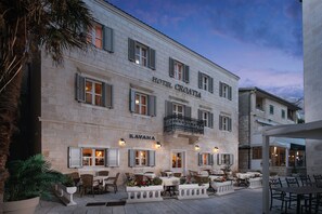 Front of property – evening/night