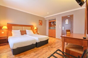 Minibar, in-room safe, desk, laptop workspace