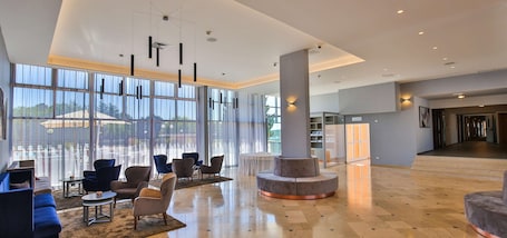 Lobby. Arena Hotel Holiday