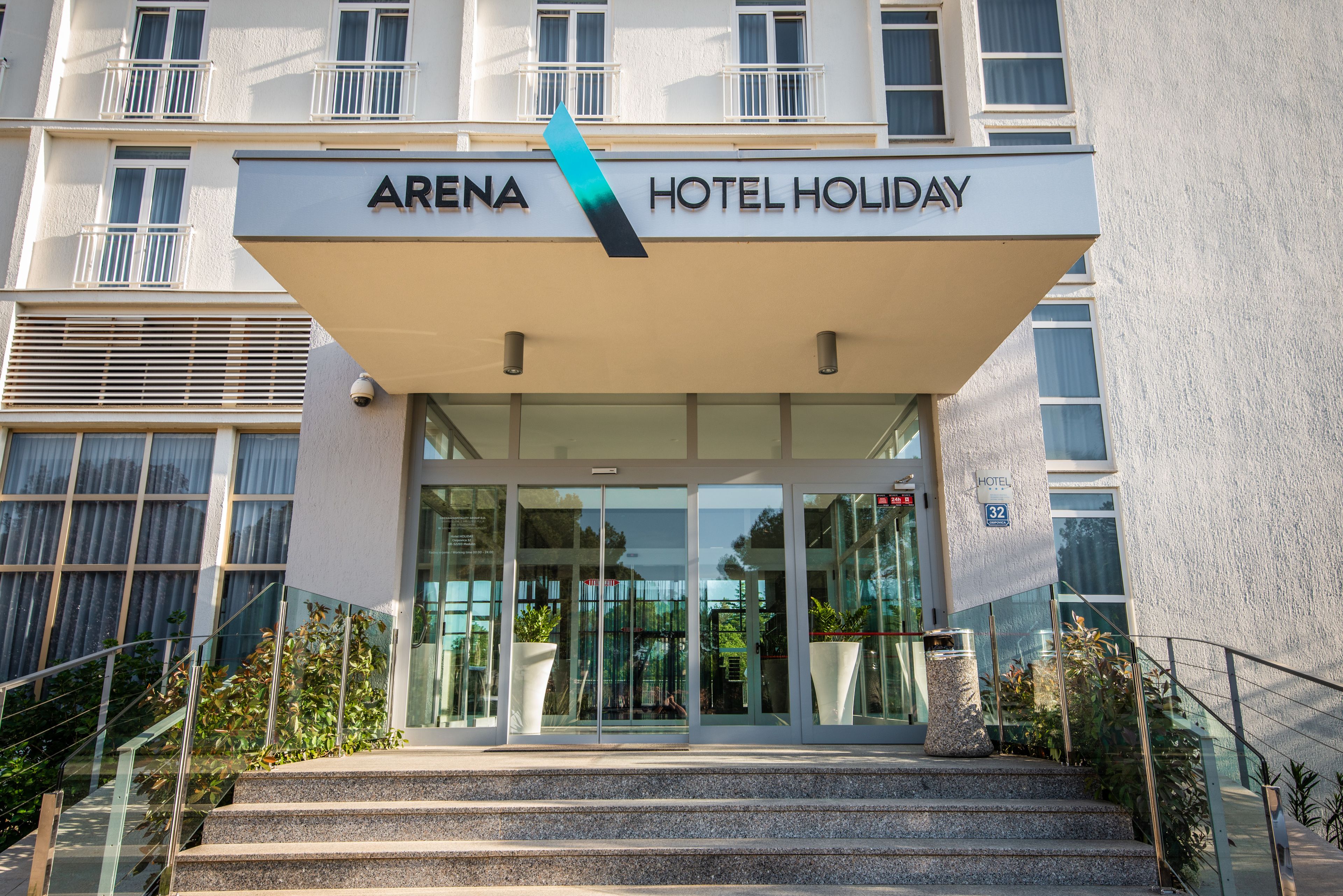 Foto - Arena Hotel Holiday
