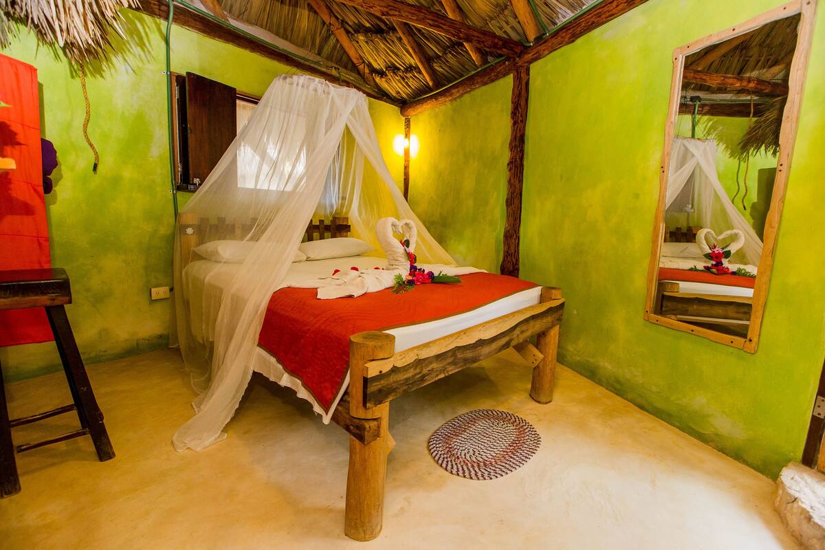 Comfort Studio, 1 Bedroom, Non Smoking, Garden View | In-room safe, blackout drapes, WiFi (free)