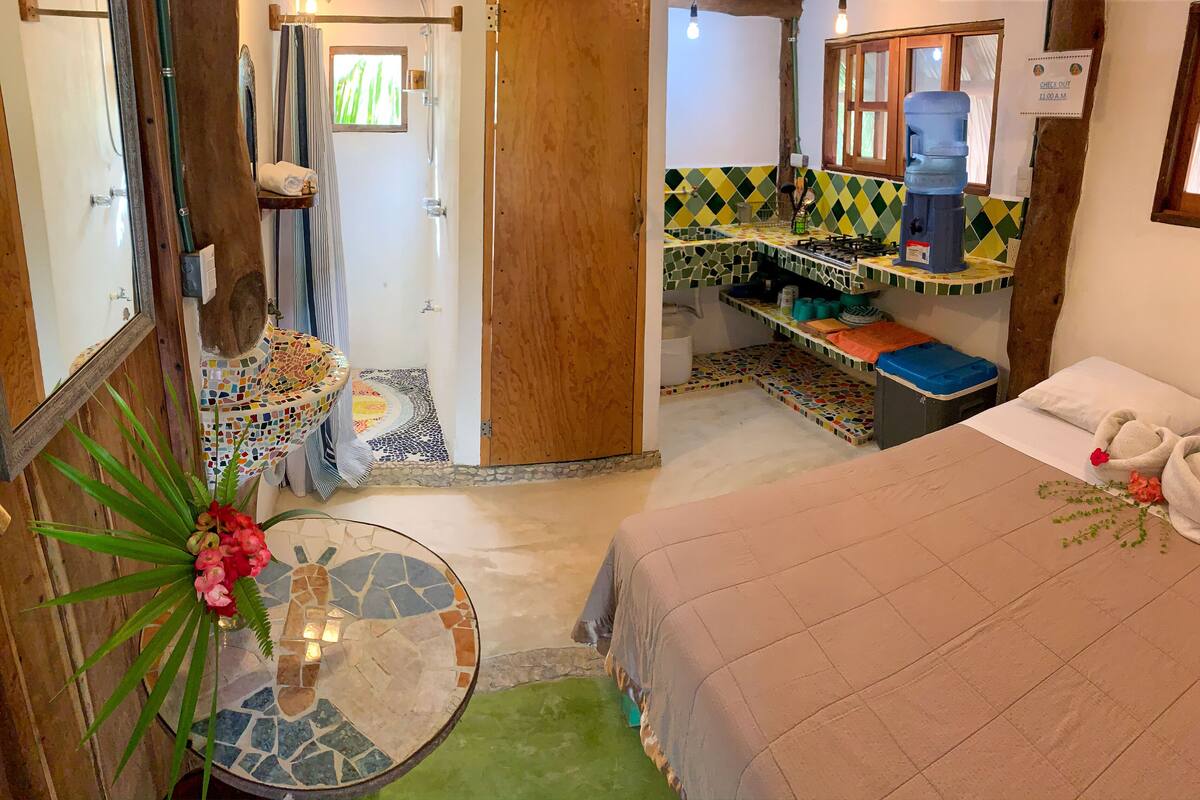 Romantic Suite, 1 Bedroom, Garden View, Garden Area | In-room safe, blackout drapes, WiFi (free)