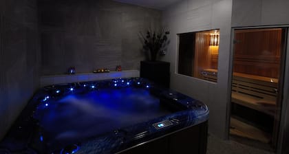 Hotel Adeba