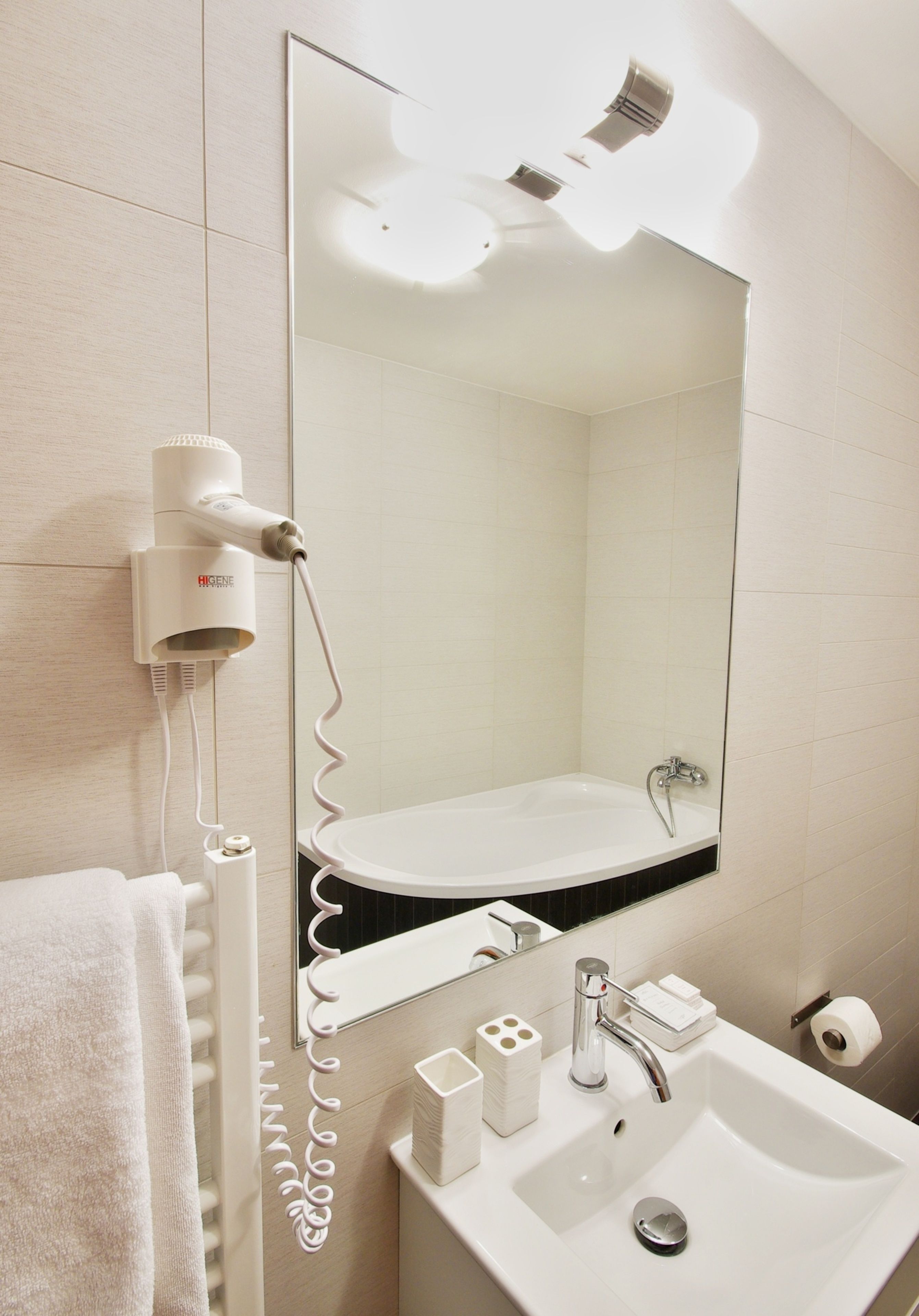Foto - Hotel Adeba