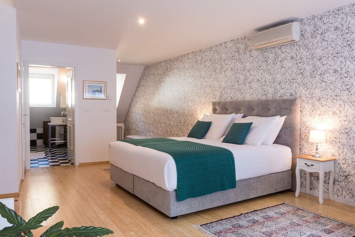 Comfort Duplex Suite with terrace | Camas supletorias