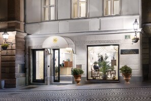 Property entrance - Hotel Galleria (Ljubljana)