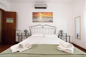 Desk, iron/ironing board, free cots/infant beds, free WiFi