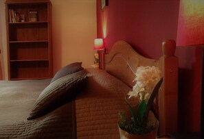 Comfort Room | Premium bedding, desk, blackout curtains, soundproofing