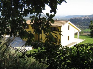Exterior - San Lorenzo (Orte)