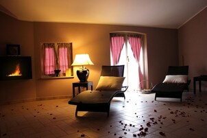 桑拿、湿蒸房、土耳其浴、身体护理、芳香疗法、体膜护理