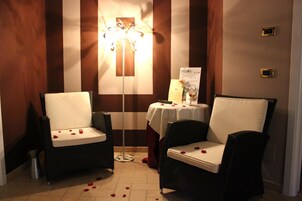 Sauna seca, sauna a vapor, banho turco/hammam, tratamentos corporais