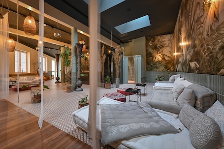 Sauna, steam room, deep-tissue massages, sports massages, massages. Hotel Sonne