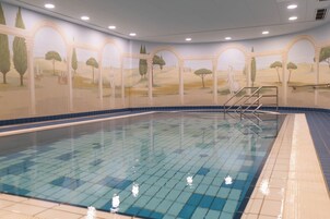 Una piscina techada