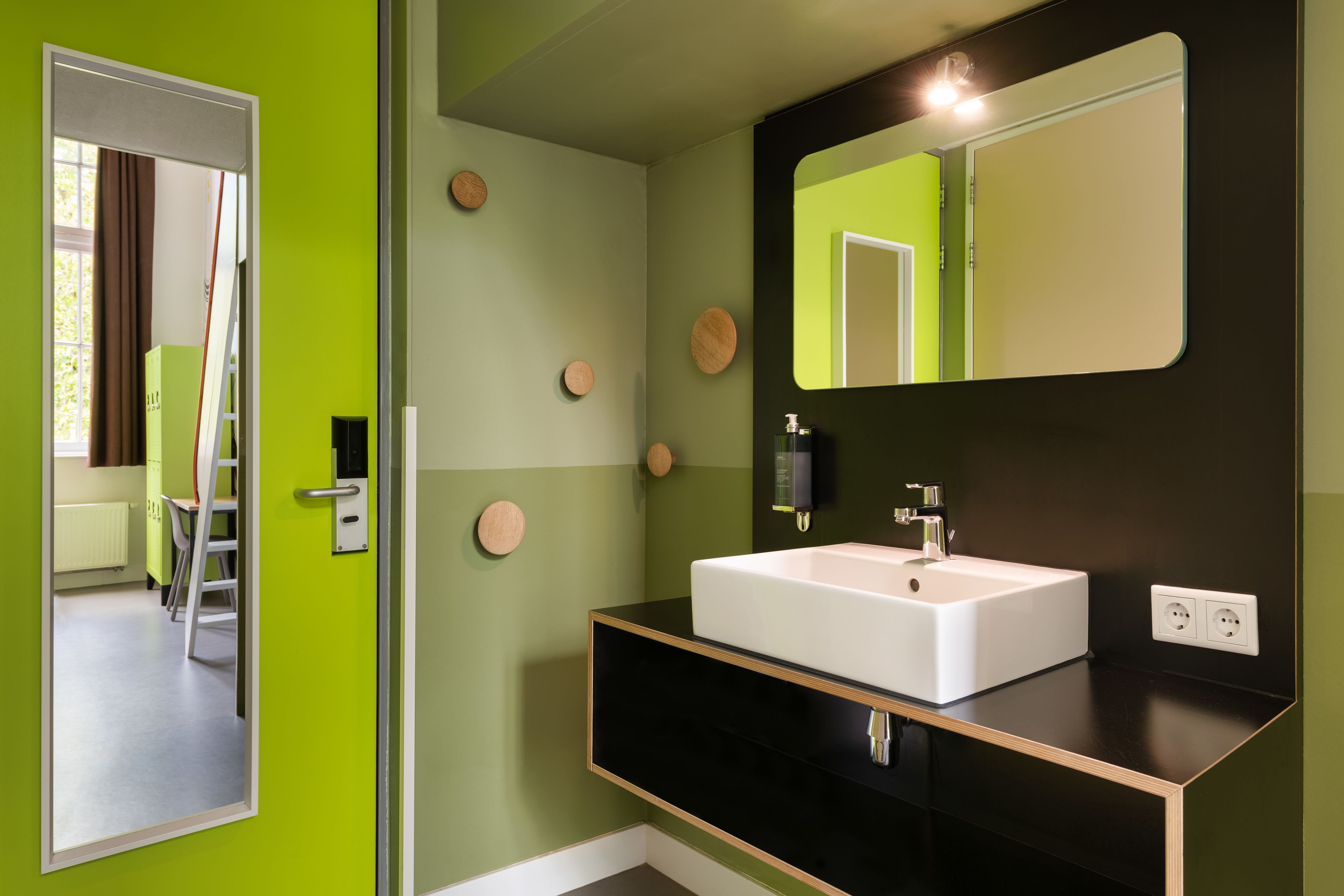 Photo - Stayokay Hostel Amsterdam Oost