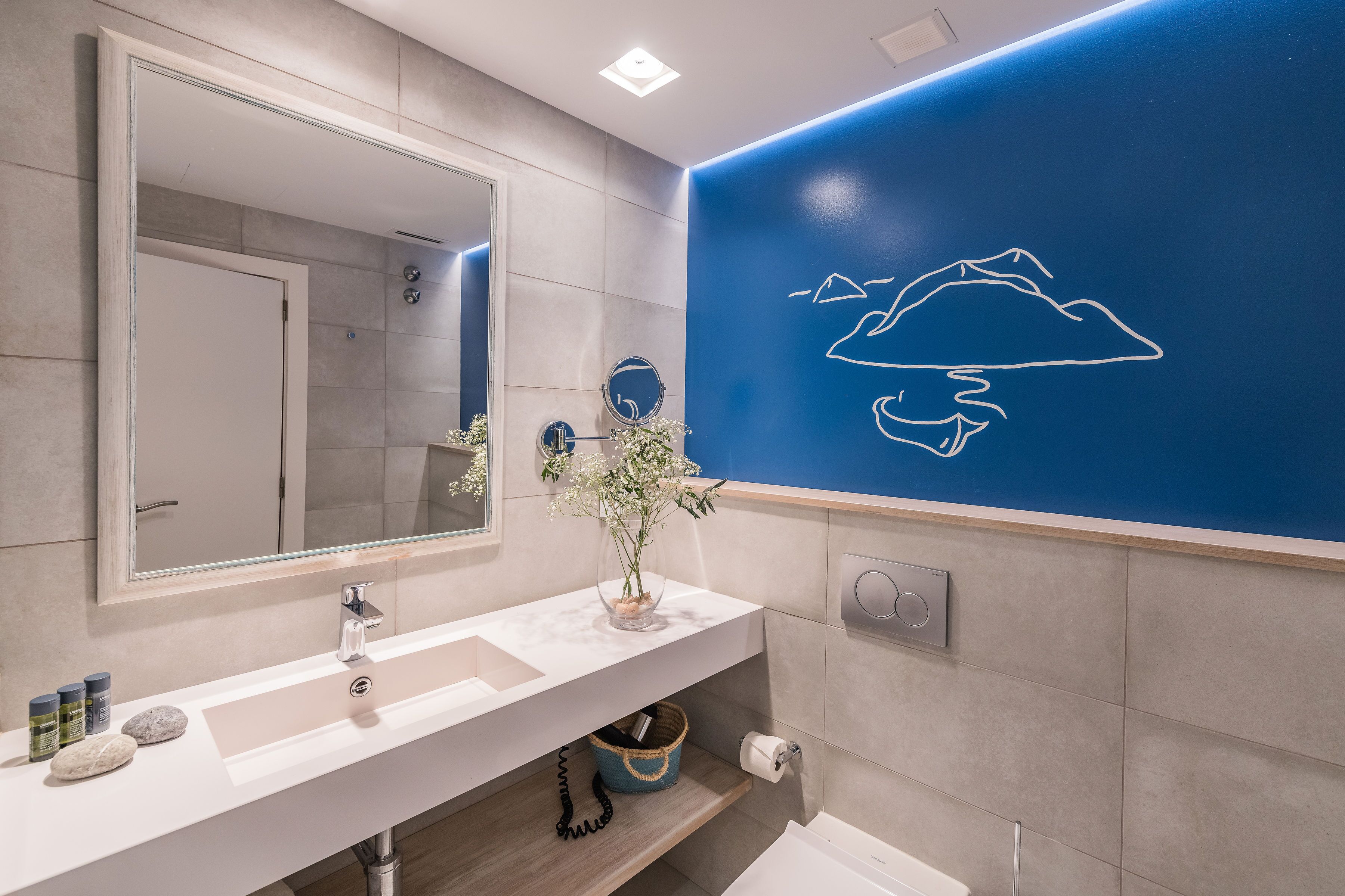 double room, terrace, sea view | bathroom sink
