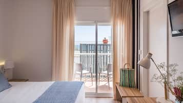 Habitación doble estándar, Terraza | Caja de seguridad en la habitación, wifi gratis y ropa de cama