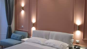 Superior Triple Room | In-room safe, individually decorated, desk, laptop workspace