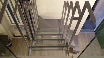 四人房 | 客房服务设施