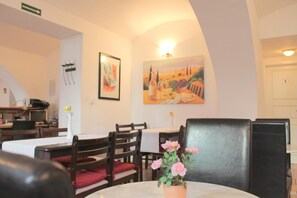 TV - Hotel Amelie Berlin (Berlin)