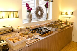 Desayuno buffet incluido los fines de semana