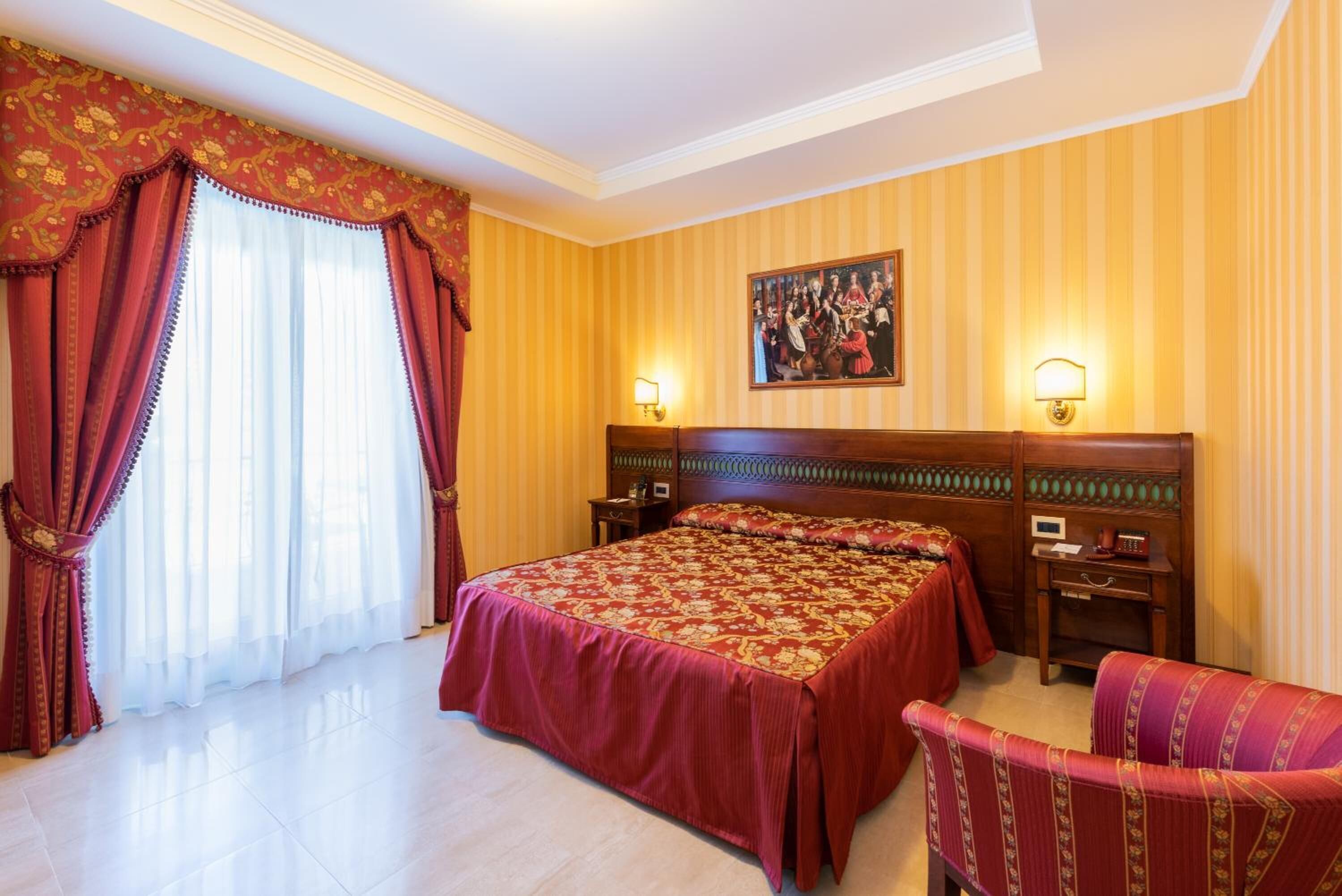 minibar, in-room safe, free cots/infant beds, free wifi