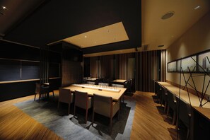 Desayuno completo (JPY 1500 por persona)