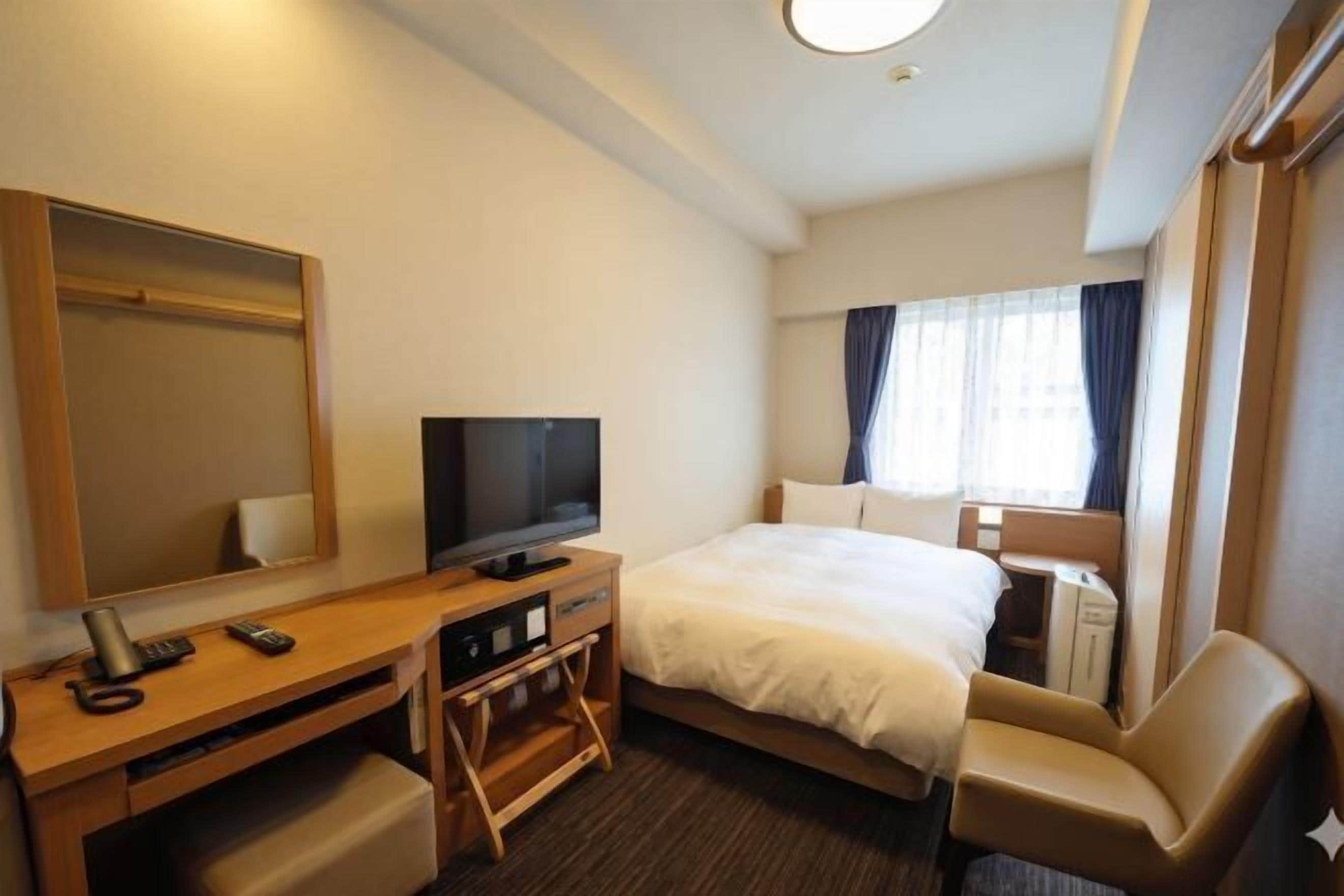 In-room safe, desk, blackout drapes, iron/ironing board