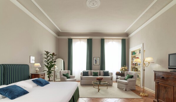 Leilighet – deluxe, 2 soverom, 2 bad | 1 soverom, sengetøy av topp kvalitet, dundyner og safe på rommet