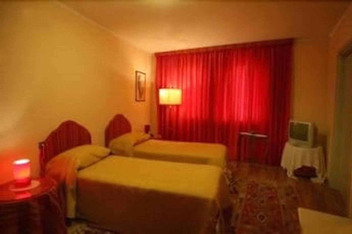 Standard Room, 1 Double Bed, Accessible | Rollaway beds (surcharge), WiFi (free)