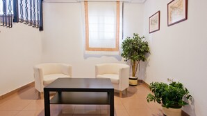 Lobby lounge - Hostal Sol (Toledo)