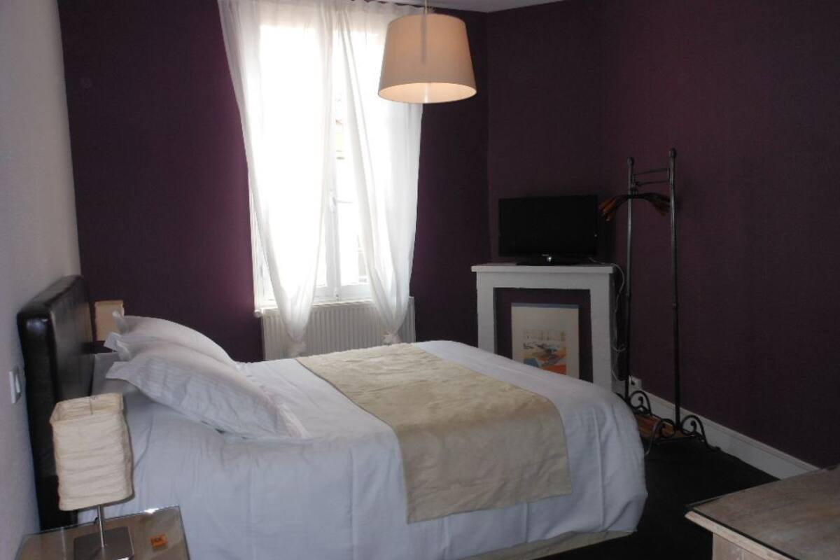 Comfort Double Room | Iron/ironing board, cribs (surcharge), rollaway beds (surcharge)
