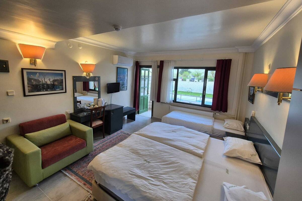 Sábanas de algodón egipcio, ropa de cama de alta calidad y minibar