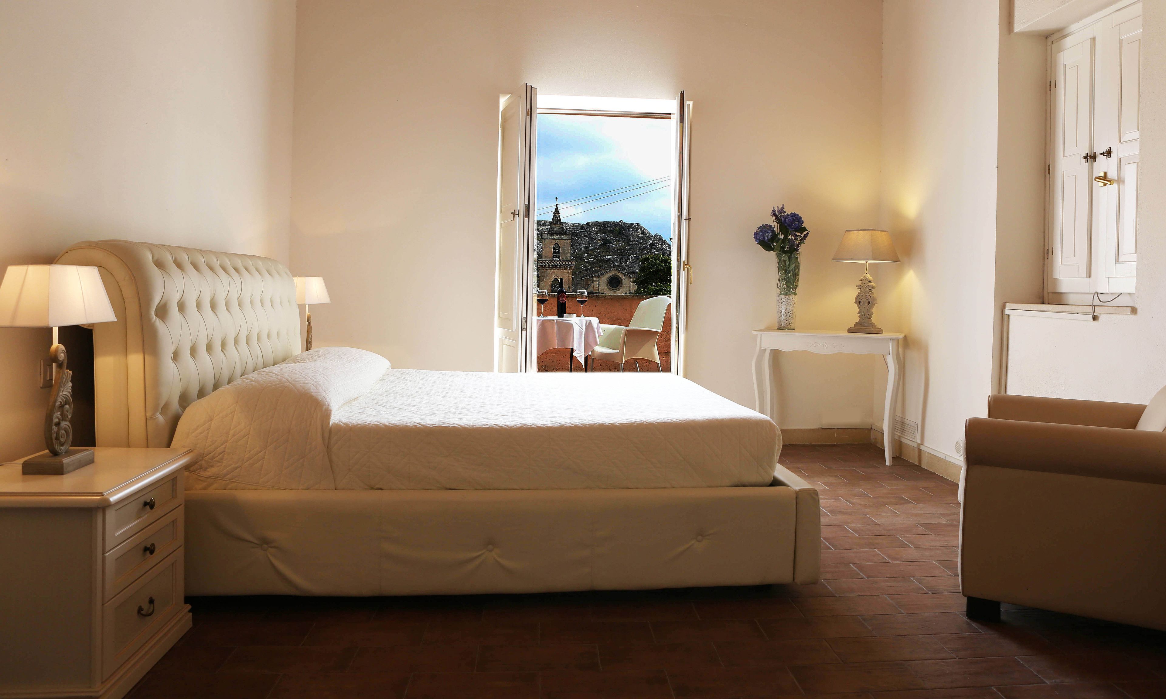 junior suite, balcony, city view | view from room