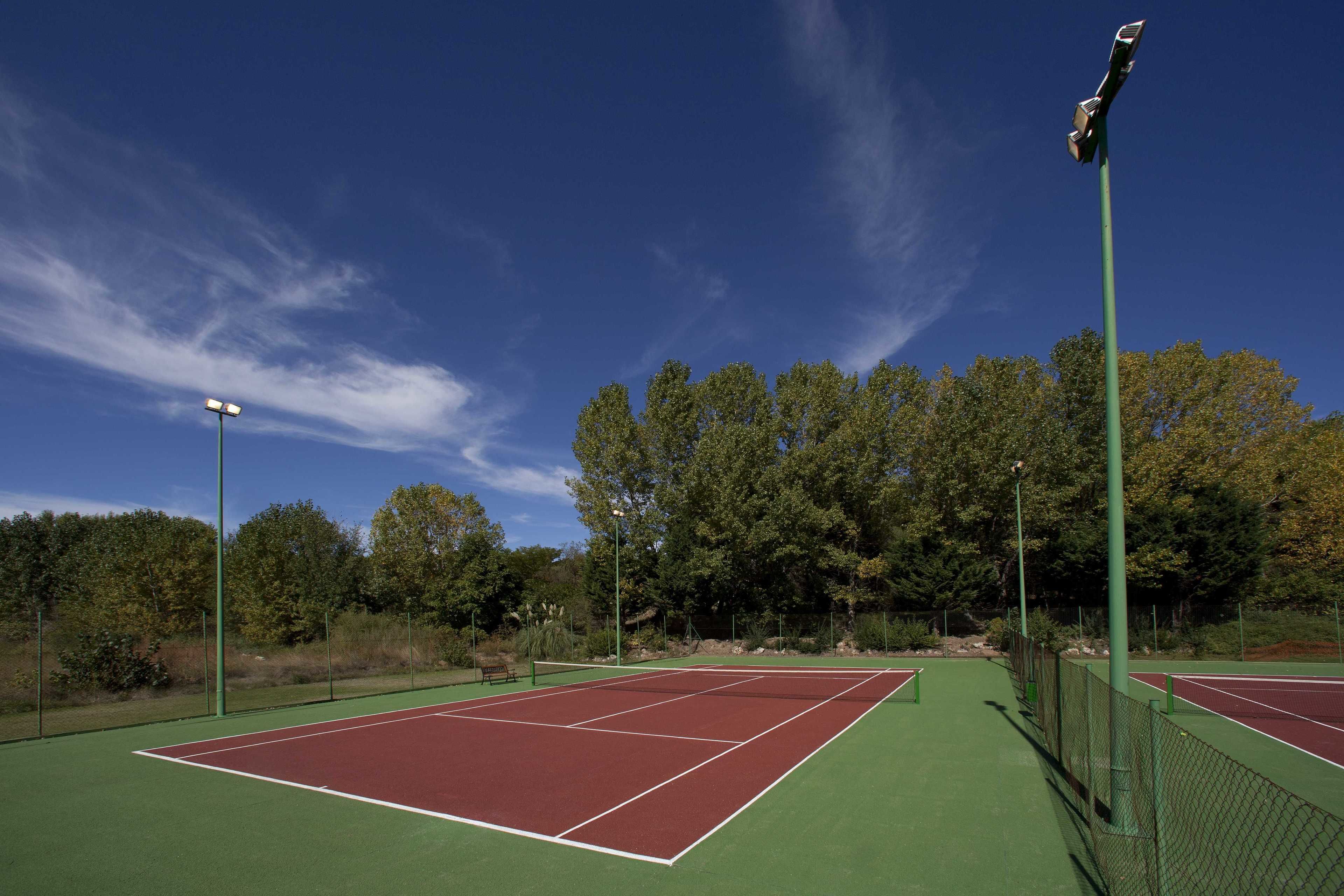 tennis court