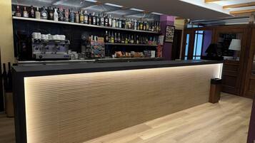 Bar-cafetería