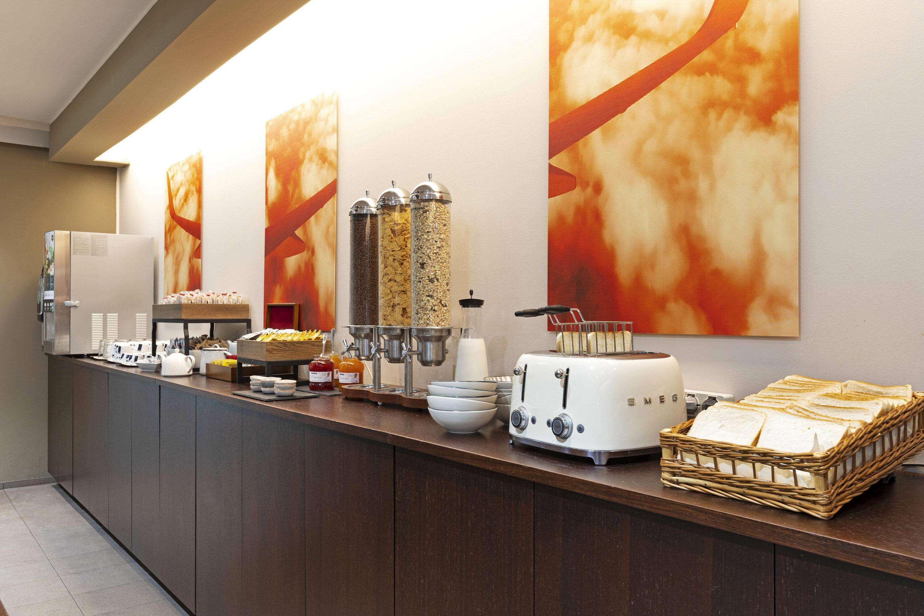 daily buffet breakfast (eur 7.90 per person)