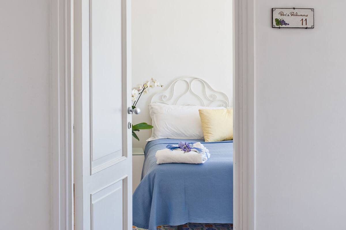 minibar, in-room safe, soundproofing, free wifi